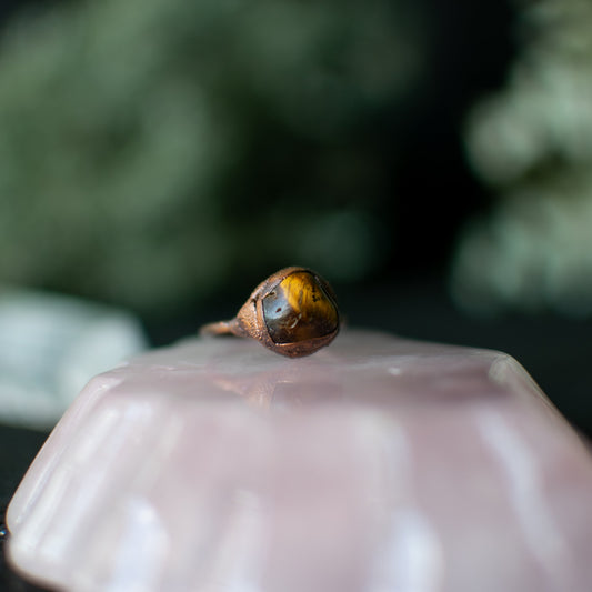 Tiger’s Eye size 8.5