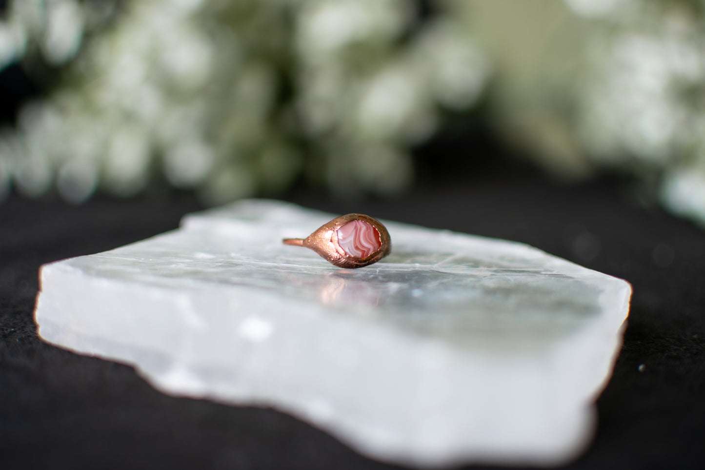 Apricot Agate Ring- size 7.5