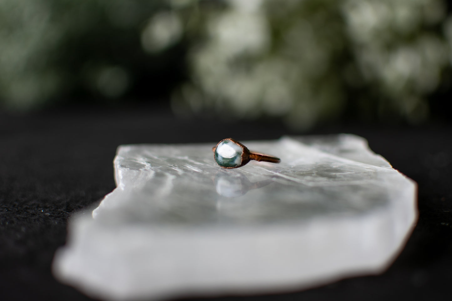 Moss Agate- size 5.5